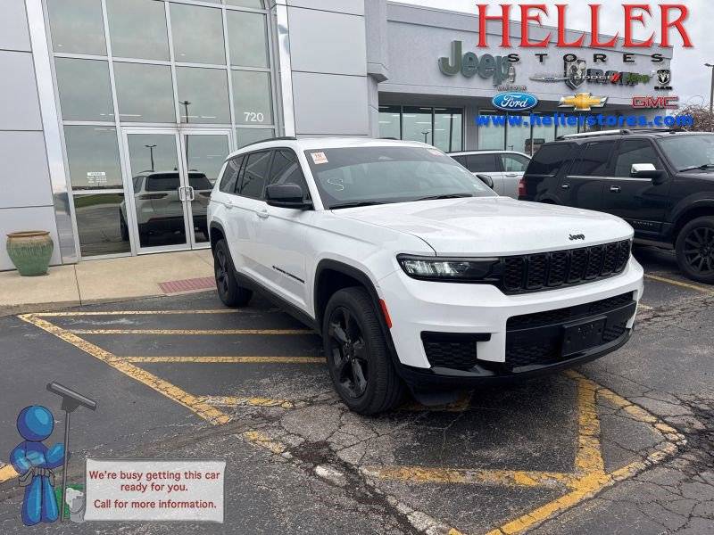 2023 Jeep Grand Cherokee Altitude — SUV — 18,502 mi — Pontiac, IL