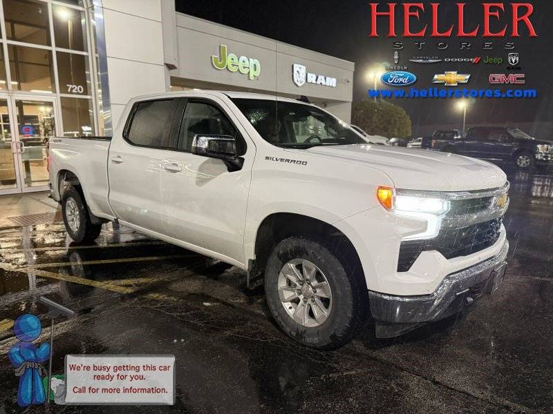 2023 Chevrolet Silverado 1500 LT — Pickup Truck — 38,770 mi — Pontiac, IL