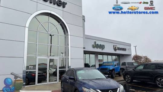 2016 Nissan Altima 2.5 SR — Sedan — 69,491 mi — Pontiac, IL