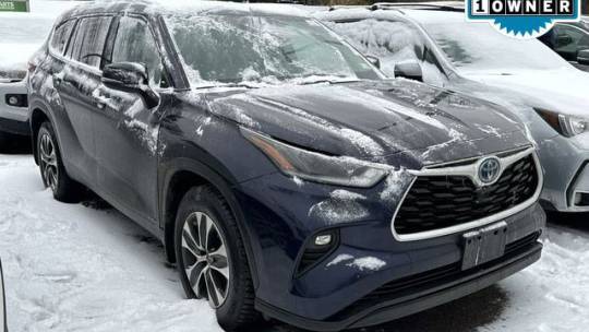 2021 Toyota Highlander Hybrid XLE — SUV — 112,137 mi — Burlington, VT