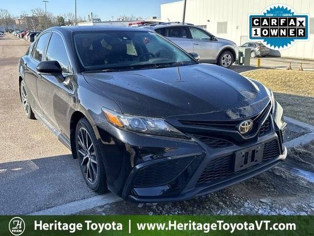 2022 Toyota Camry SE — Sedan — 18,379 mi — Burlington, VT