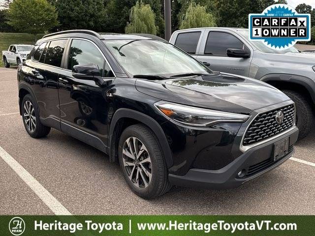2022 Toyota Corolla Cross XLE — SUV — 17,722 mi — Burlington, VT