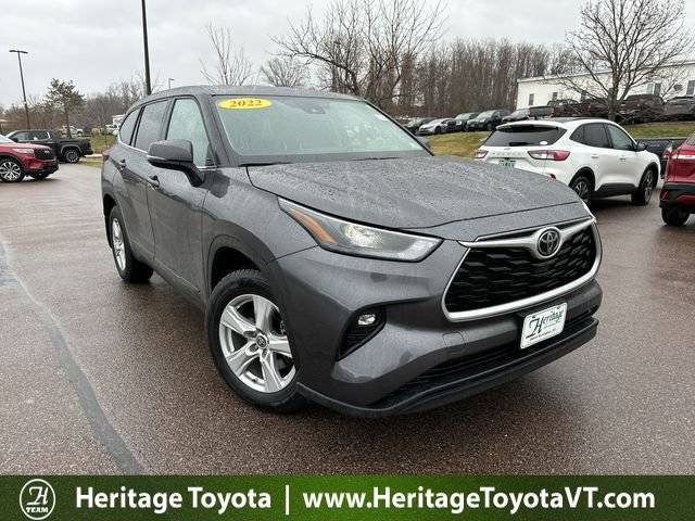 2022 Toyota Highlander LE — SUV — 40,517 mi — Burlington, VT