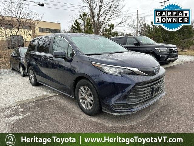 2022 Toyota Sienna LE — Minivan — 55,619 mi — Burlington, VT