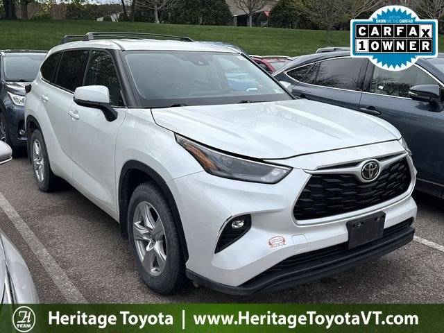 2022 Toyota Highlander LE — SUV — 31,283 mi — Burlington, VT
