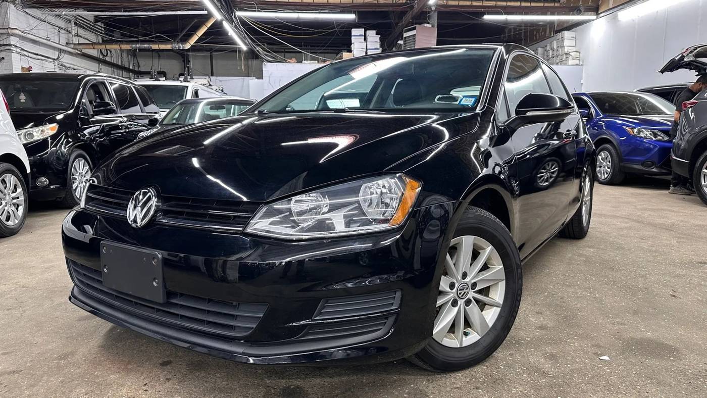 2015 Volkswagen Golf TSI S — Hatchback — 105,088 mi — Hasbrouk Heights, NJ