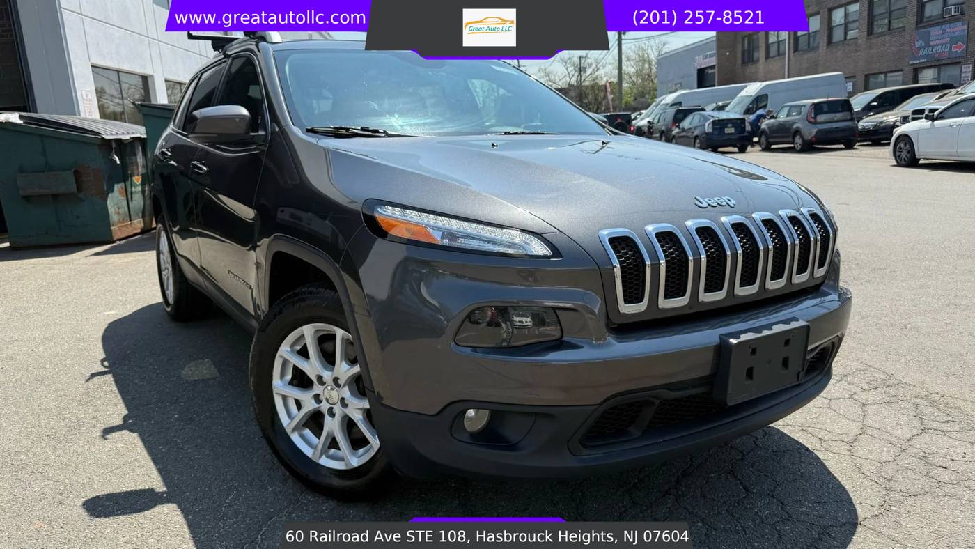 2017 Jeep Cherokee Latitude — SUV — 111,974 mi — Hasbrouk Heights, NJ