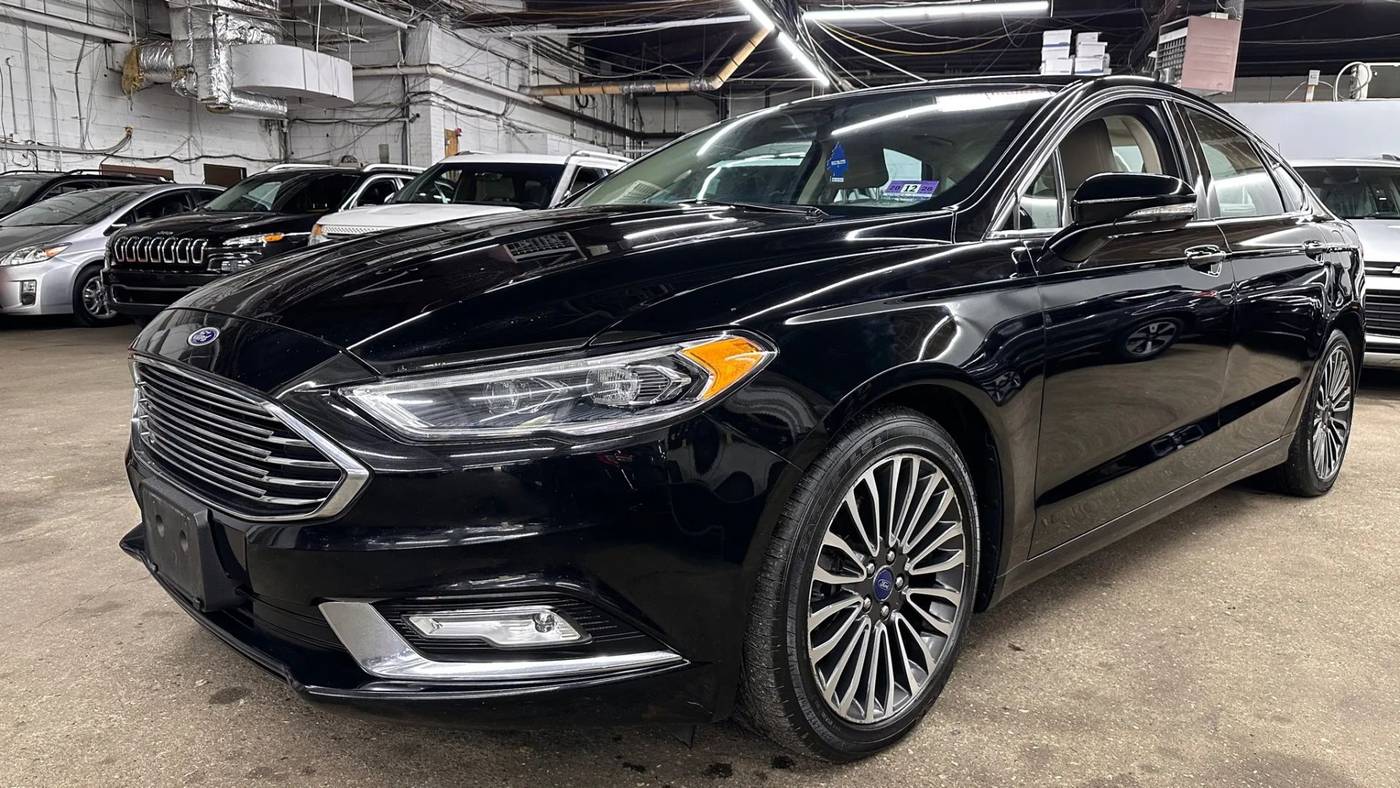 2017 Ford Fusion SE — Sedan — 92,830 mi — Hasbrouk Heights, NJ