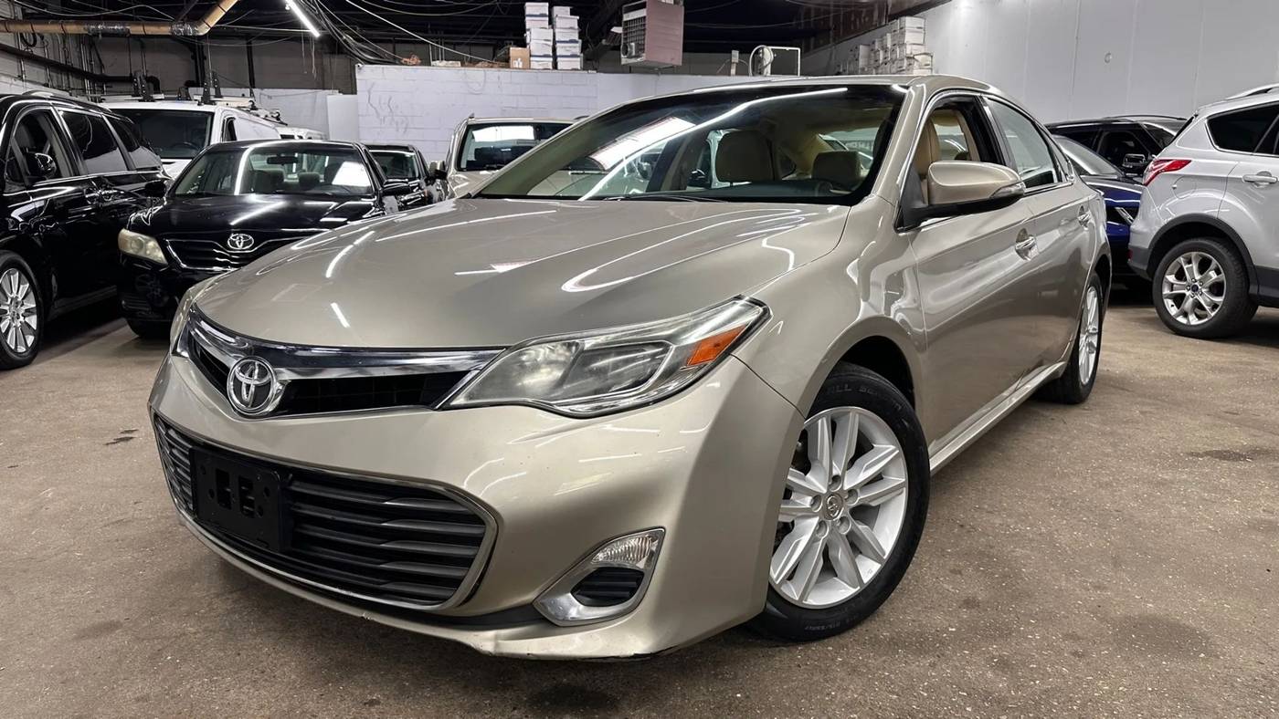 2013 Toyota Avalon Limited — Sedan — 92,053 mi — Hasbrouk Heights, NJ