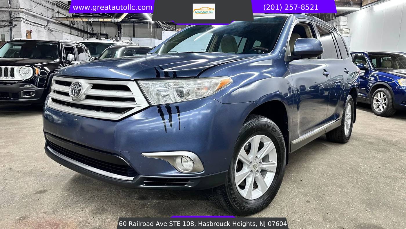 2011 Toyota Highlander SE V6 — SUV — 158,318 mi — Hasbrouk Heights, NJ