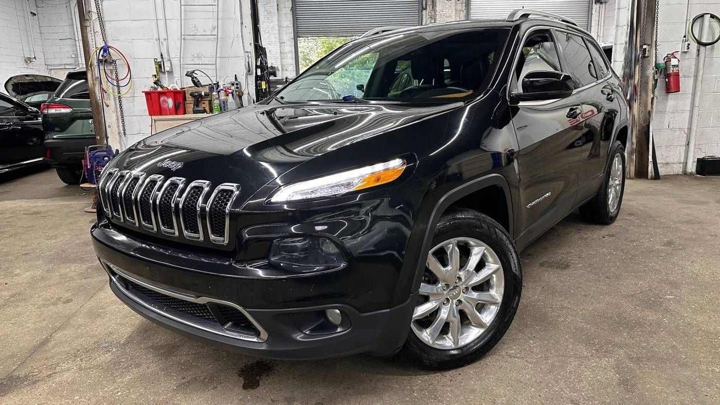 2016 Jeep Cherokee Limited — SUV — 98,359 mi — Hasbrouk Heights, NJ
