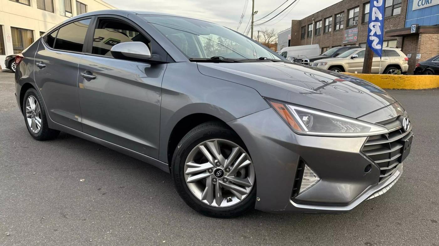 2019 Hyundai Elantra SEL — Sedan — 102,421 mi — Hasbrouk Heights, NJ