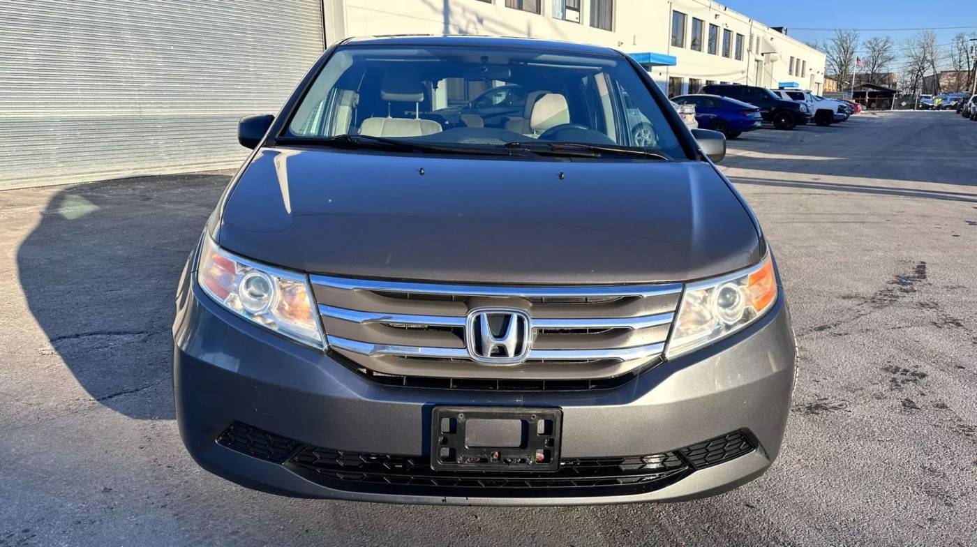 2012 Honda Odyssey LX — Minivan — 143,424 mi — Hasbrouk Heights, NJ