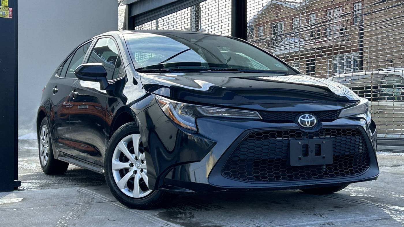 2021 Toyota Corolla LE — Sedan — 57,981 mi — Jamaica, NY