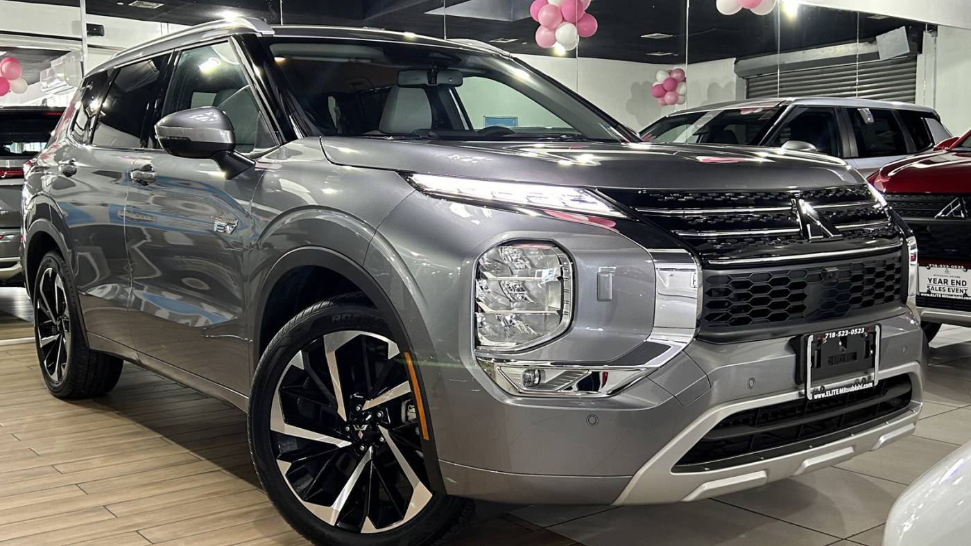 2023 Mitsubishi Outlander Plug-In Hybrid SEL — SUV — 78 mi — Jamaica, NY