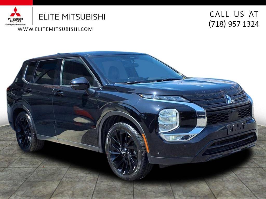 2023 Mitsubishi Outlander SE Black Edition — SUV — 43,241 mi — Jamaica, NY