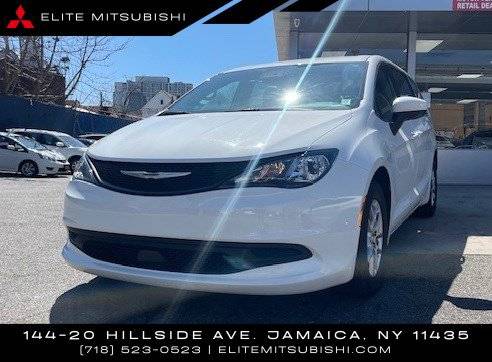2023 Chrysler Voyager LX — Minivan — 63,759 mi — Jamaica, NY