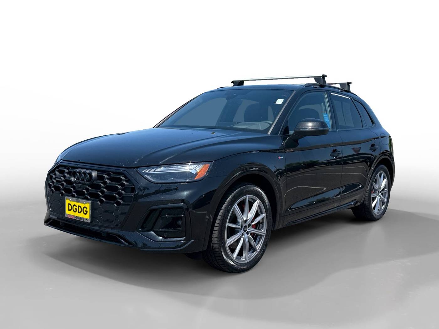 2024 Audi Q5 Plug-In Hybrid e Prestige — SUV — 2,605 mi — Modesto, CA