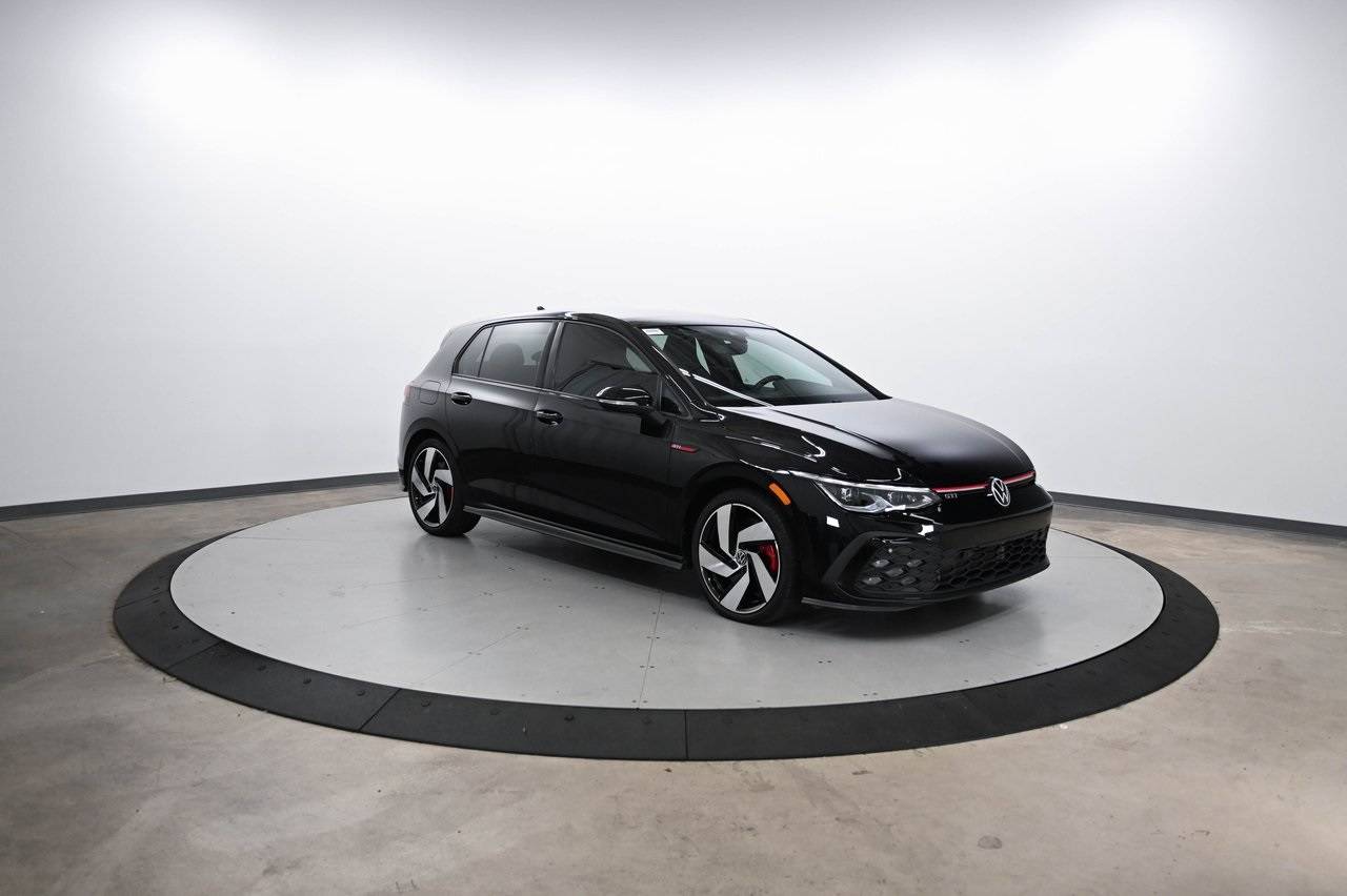 2022 Volkswagen Golf GTI SE — Hatchback — 18,103 mi — Cornelius, NC
