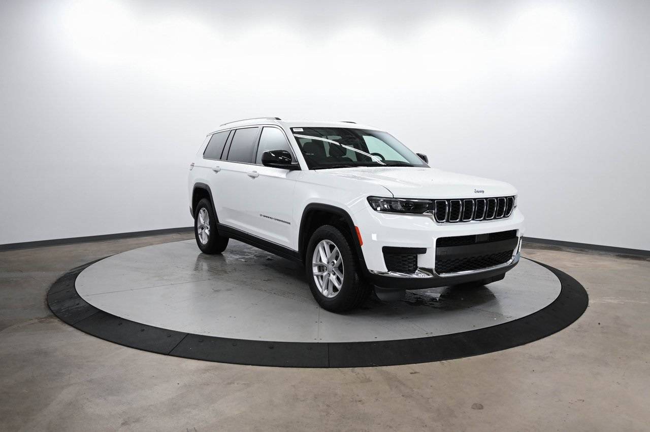 2022 Jeep Grand Cherokee Laredo — SUV — 92,411 mi — Cornelius, NC