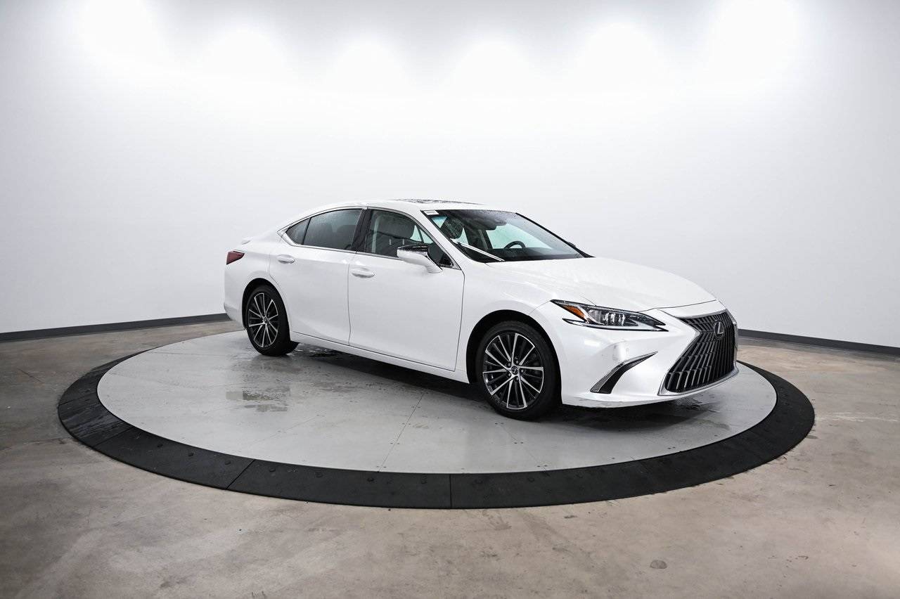 2023 Lexus ES ES 300h — Sedan — 61,589 mi — Cornelius, NC