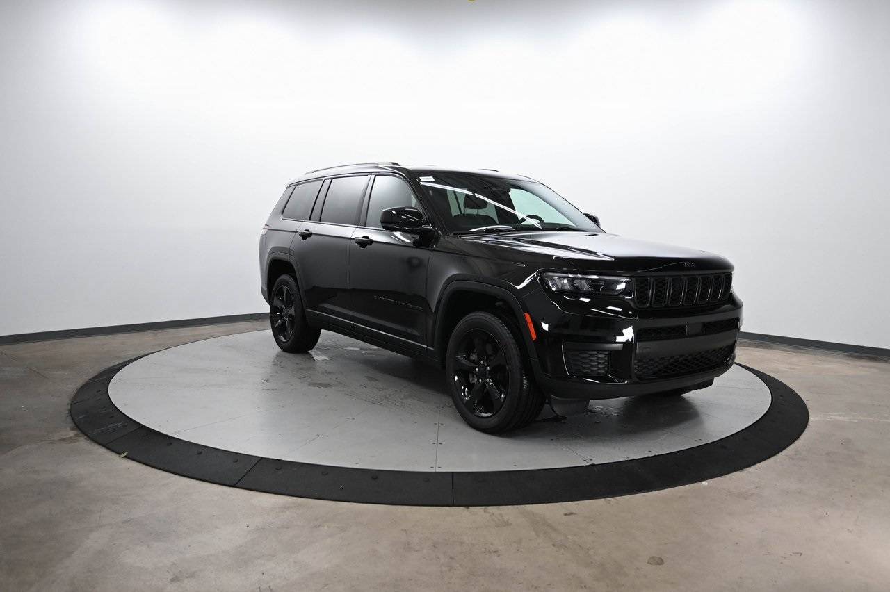 2022 Jeep Grand Cherokee Altitude — SUV — 36,325 mi — Cornelius, NC