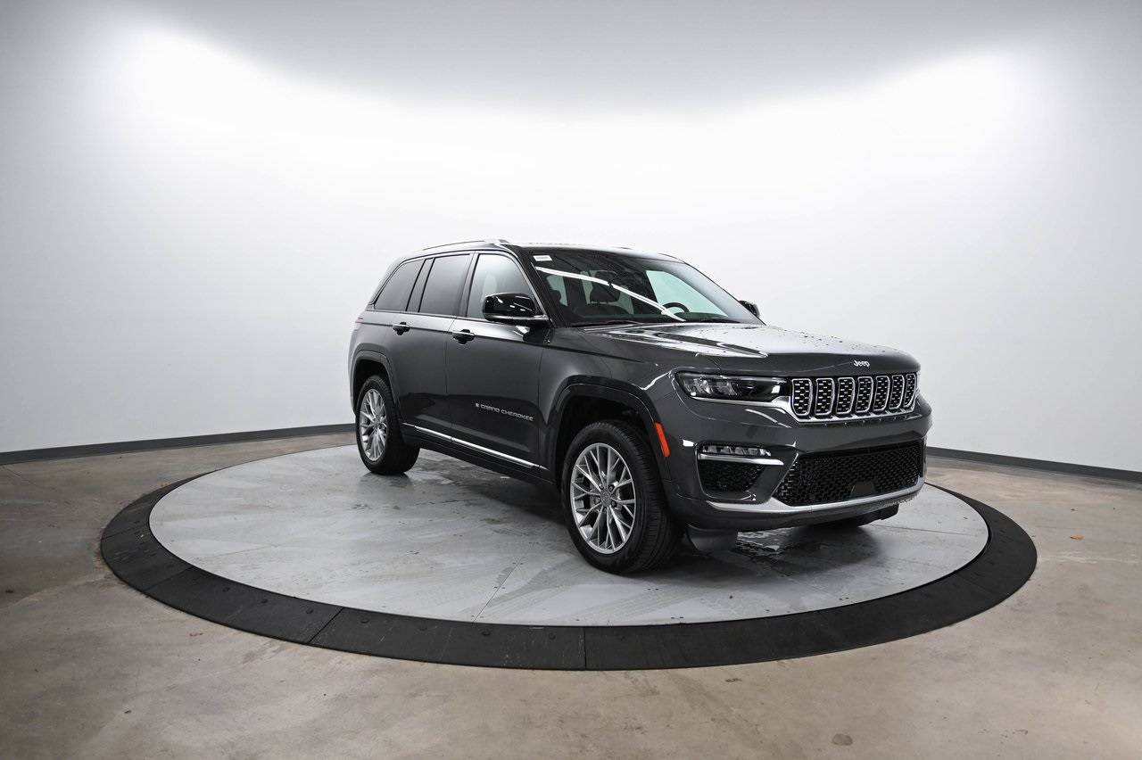 2022 Jeep Grand Cherokee Summit — SUV — 29,404 mi — Cornelius, NC