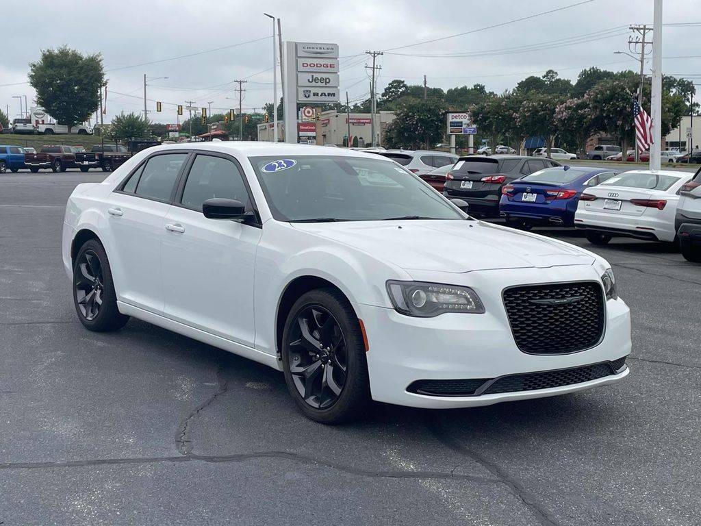 2023 Chrysler 300 Touring — Sedan — 11,447 mi — Gastonia, NC
