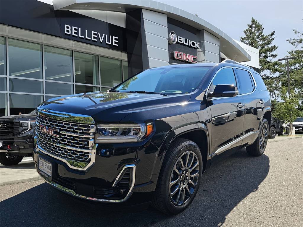 2023 GMC Acadia Denali — SUV — 16,576 mi — Bellevue, WA