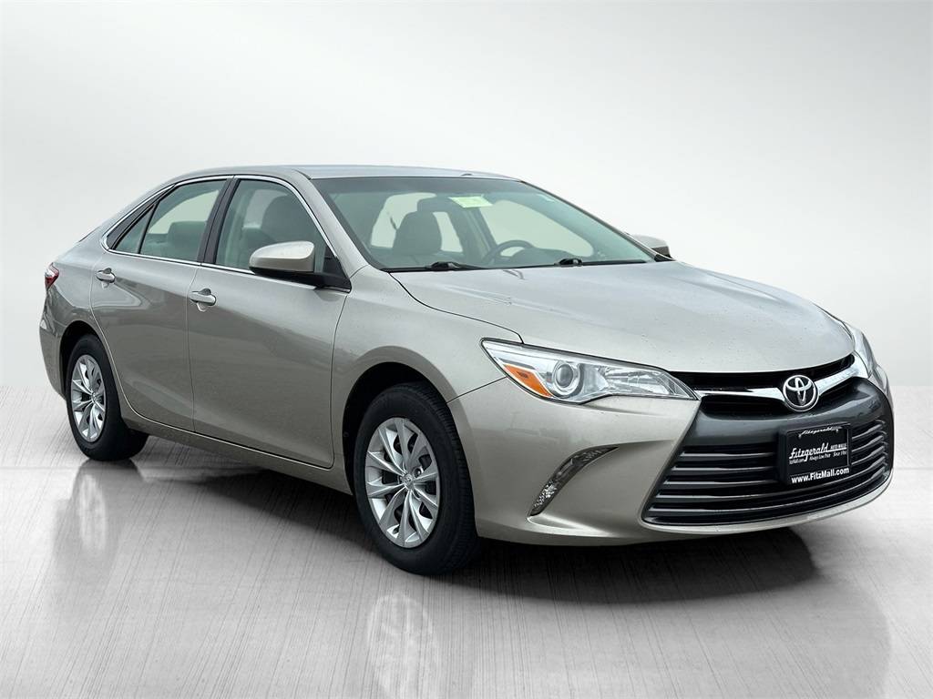 2017 Toyota Camry LE — Sedan — 69,036 mi — Hagerstown, MD