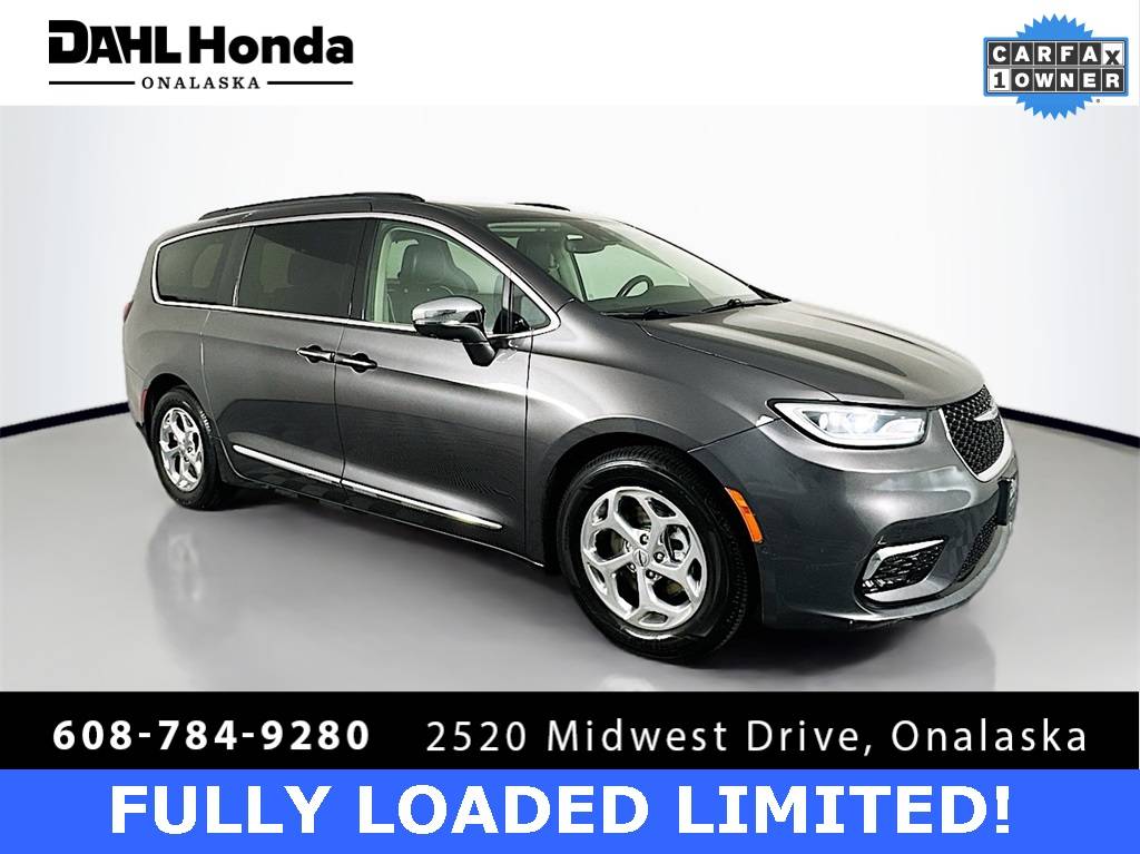 2022 Chrysler Pacifica Limited — Minivan — 69,224 mi — Onalaska, WI