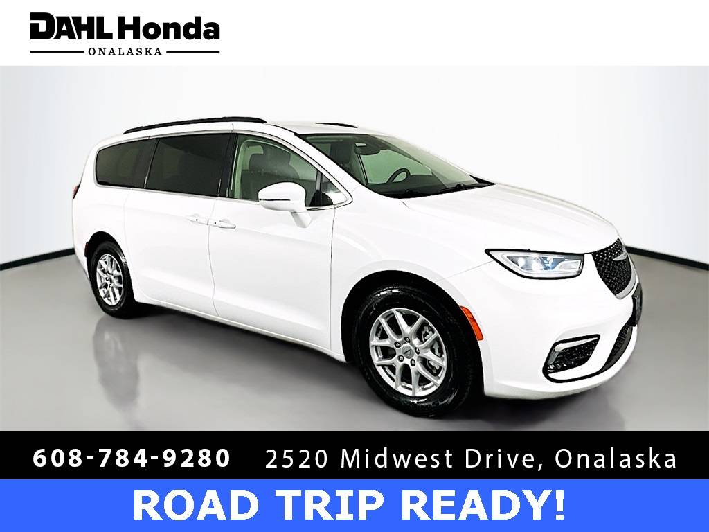 2022 Chrysler Pacifica Touring L — Minivan — 67,888 mi — Onalaska, WI