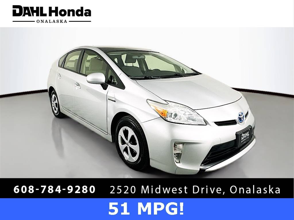 2015 Toyota Prius Three — Hatchback — 107,637 mi — Onalaska, WI
