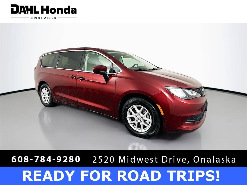 2022 Chrysler Voyager LX — Minivan — 67,111 mi — Onalaska, WI