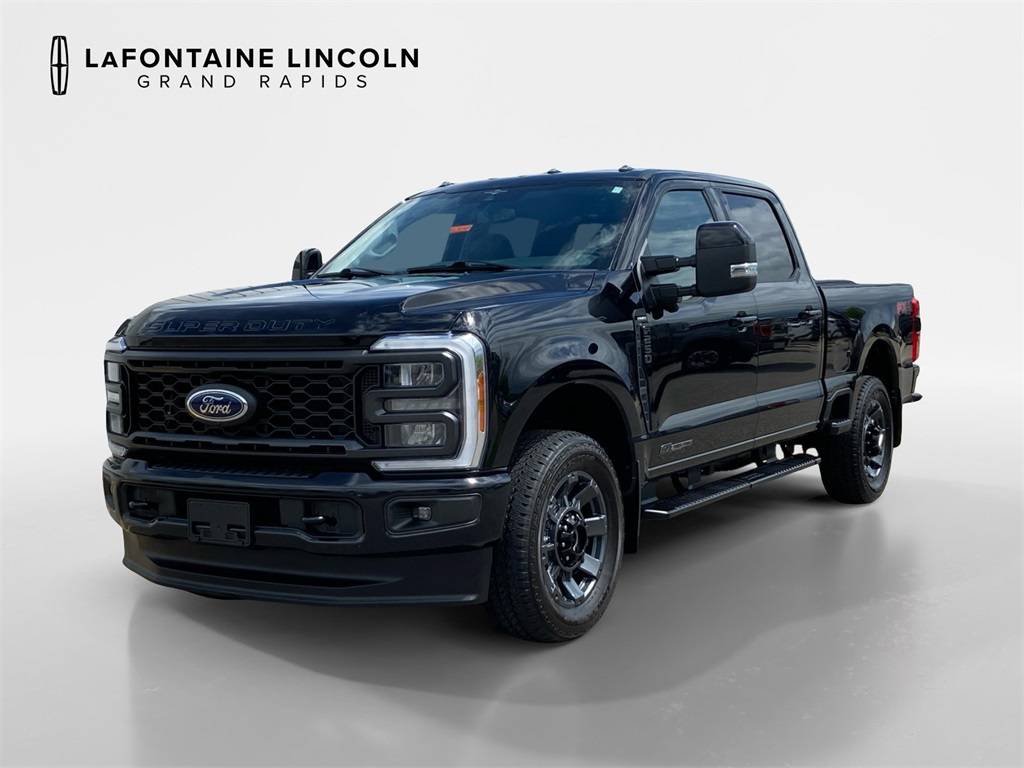 2023 Ford Super Duty F-250 LARIAT — Pickup Truck — 16,975 mi — Grand Rapids, MI