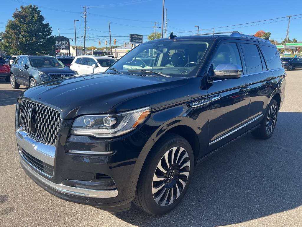 2022 Lincoln Navigator Black Label — SUV — 87,014 mi — Grand Rapids, MI