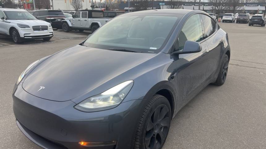 2023 Tesla Model Y Long Range — SUV — 22,033 mi — Grand Rapids, MI