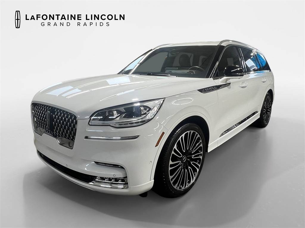 2023 Lincoln Aviator Black Label — SUV — 9,779 mi — Grand Rapids, MI