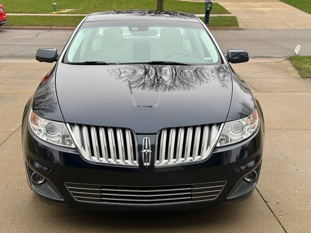 2009 Lincoln MKS 3.7L AWD — Sedan — 117,155 mi — Grand Rapids, MI