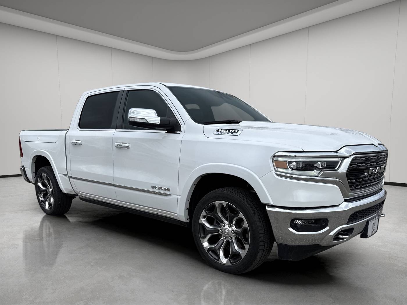 2022 Ram 1500 Limited — Pickup Truck — 84,483 mi — Bemidji, MN