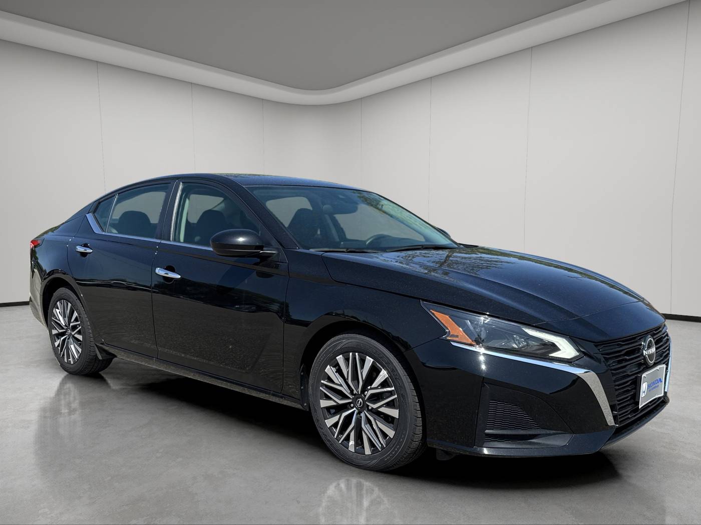 2023 Nissan Altima SV — Sedan — 42,364 mi — Bemidji, MN