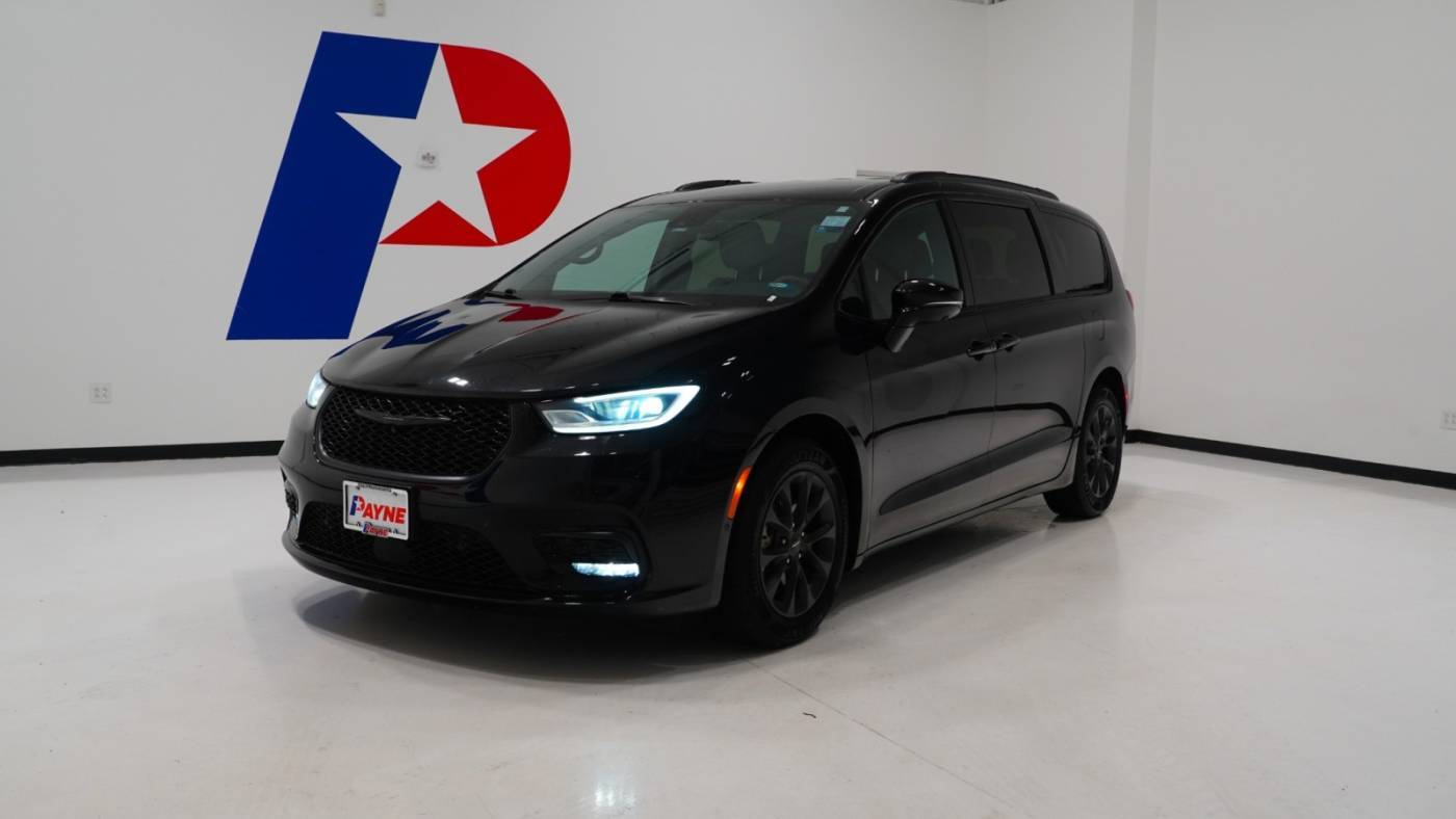 2021 Chrysler Pacifica Touring L — Minivan — 40,425 mi — Edinburg, TX