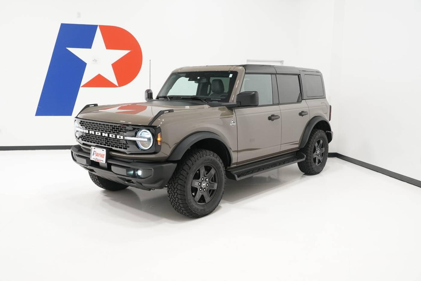 2025 Ford Bronco Outer Banks — SUV — 800 mi — Edinburg, TX