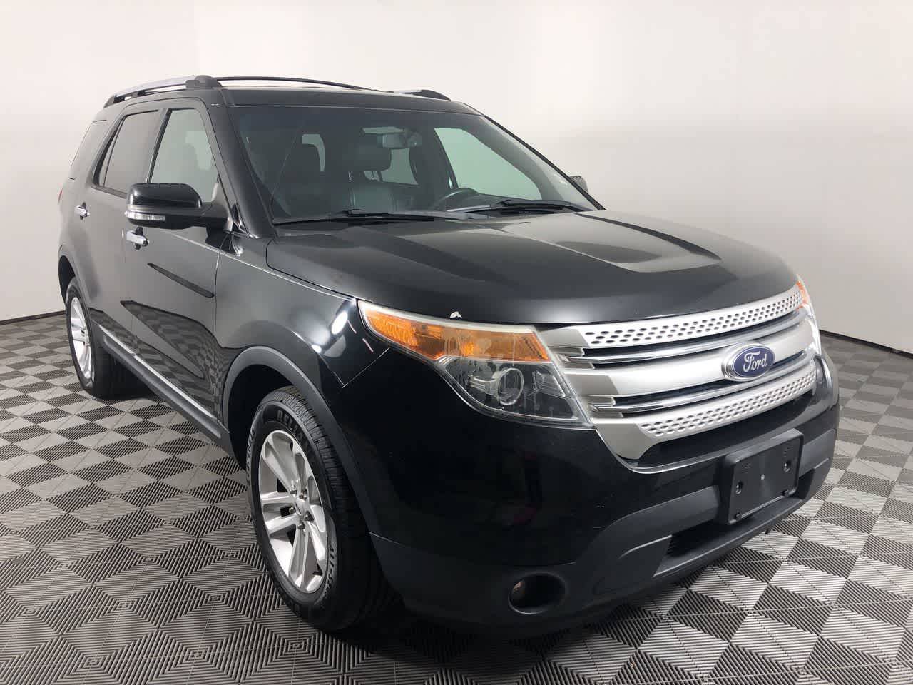 2014 Ford Explorer XLT — SUV — 148,144 mi — Shelbyville, IN
