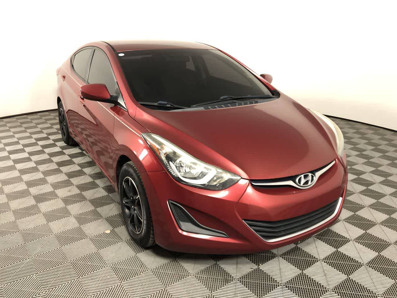 2016 Hyundai Elantra SE — Sedan — 116,214 mi — Shelbyville, IN