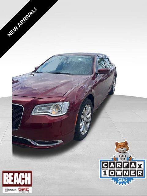 2018 Chrysler 300 Touring — Sedan — 22,406 mi — Myrtle Beach, SC