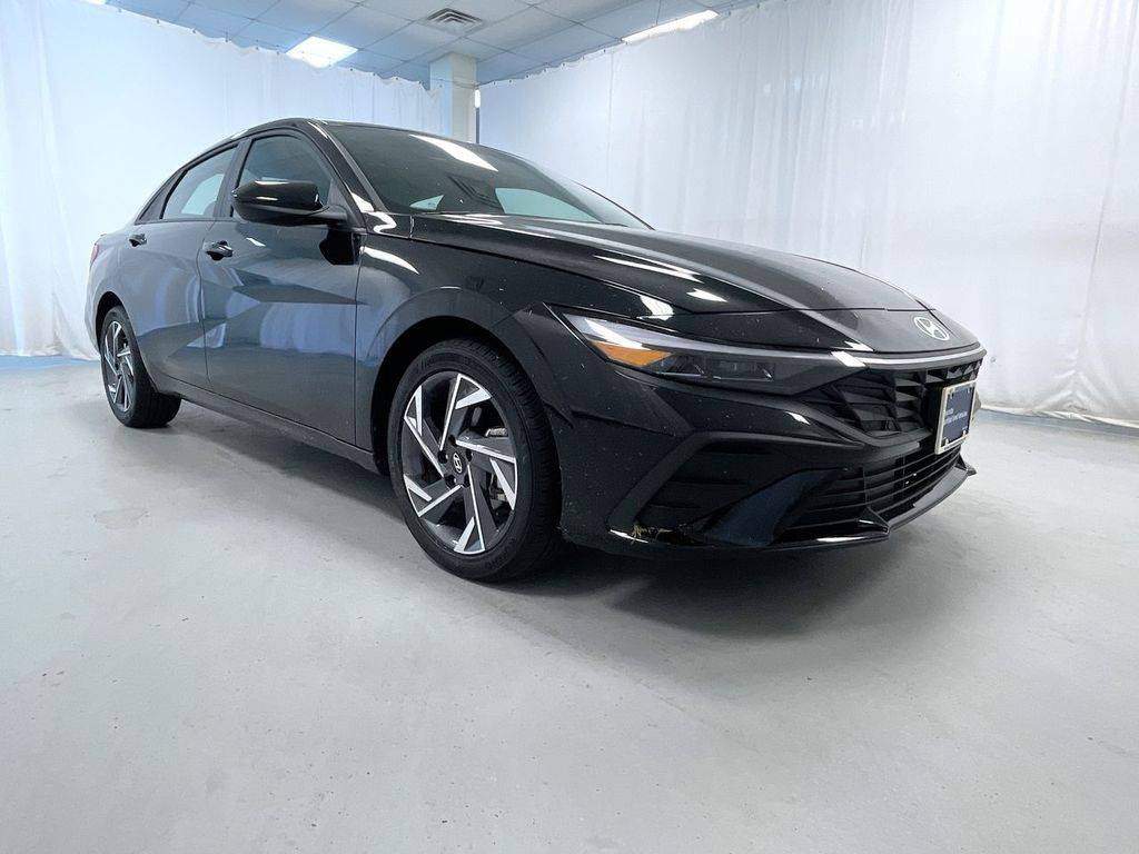 2025 Hyundai Elantra SEL Sport — Sedan — 3,125 mi — Keene, NH