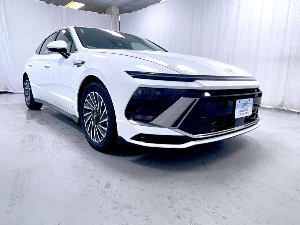 2024 Hyundai Sonata Hybrid SEL — Sedan — 6,415 mi — Keene, NH