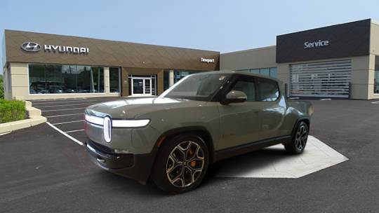 2022 Rivian R1T Adventure Package — Pickup Truck — 10,652 mi — Middletown, RI