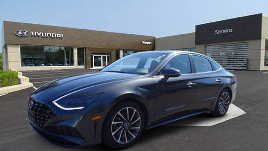 2021 Hyundai Sonata Limited — Sedan — 30,165 mi — Middletown, RI